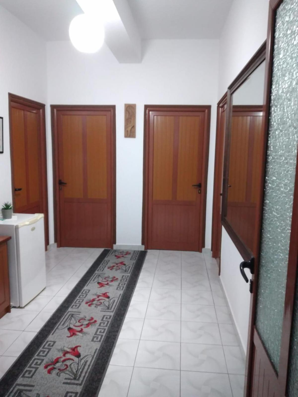 White Villa Берат Экстерьер фото